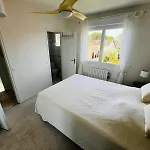 Vakantiehuis La Hume Proche Port Commodites Bassin D'arcachon Avec Piscine Chauffee